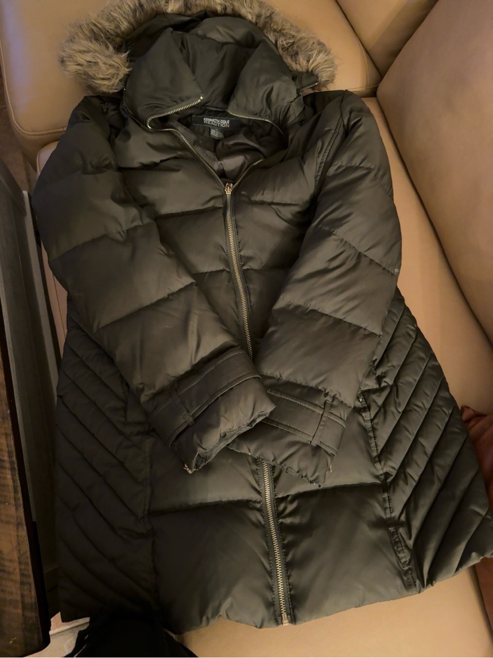 Kenneth Cole Reaction Black Quilted Puffer Coat with Faux Fur Trim